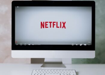 how to pay for netflix